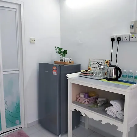 阳台民宿 16 Terrace Kluang Bagian luar foto